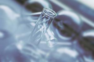 「川崎でのICL手術完全ガイド：視力改善のための手術のメリットと信頼できる医療機関の選び方」