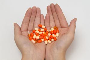 京橋でインプラントならこの歯科医院へ